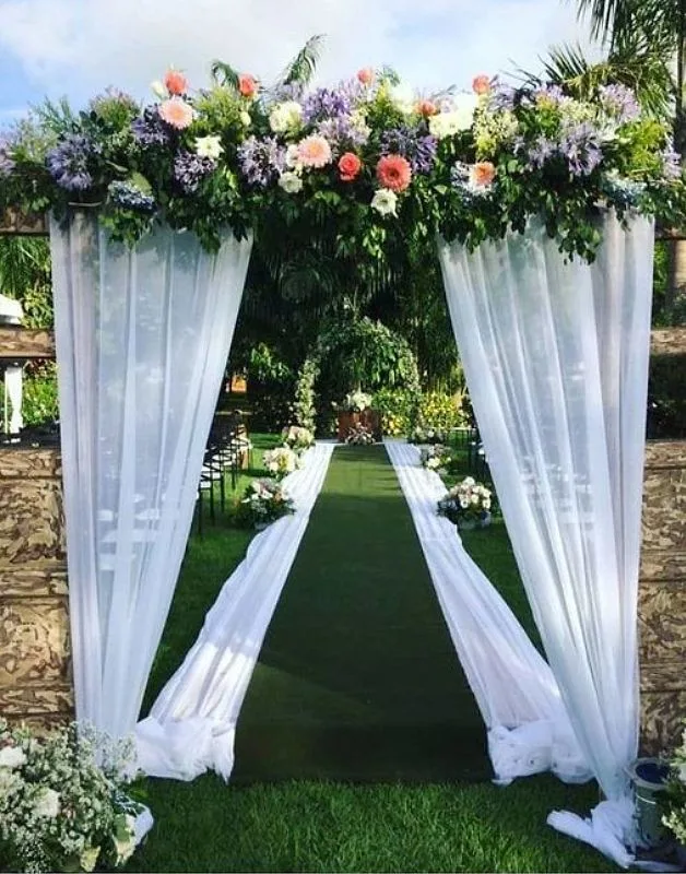 Allée de cérémonie en jardin